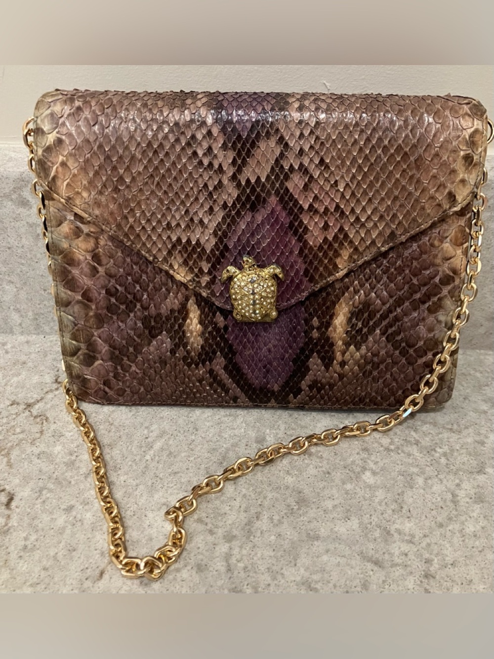 CHIC DE PARIS PYRHON BAG